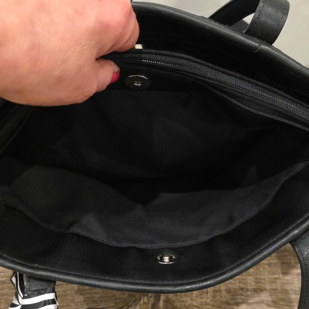 Coach Vintage Neoprene & Leather Trim 3 Compartment Tote #6217 - Picture 7 of 11